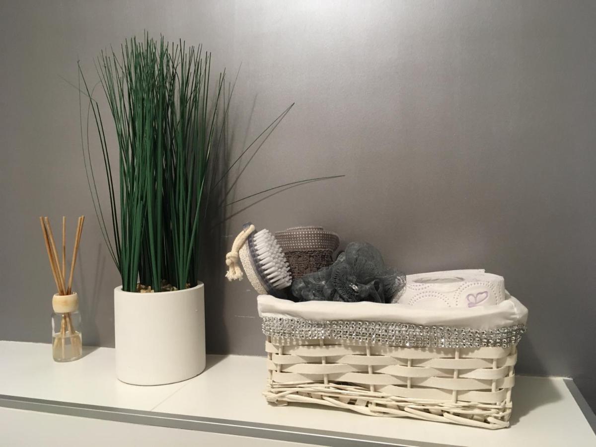 Kiki'S Studio Apartment Sibiu Luaran gambar